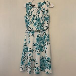 Alyx green and white floral sleeveless belted dress Size 4 Length 38”